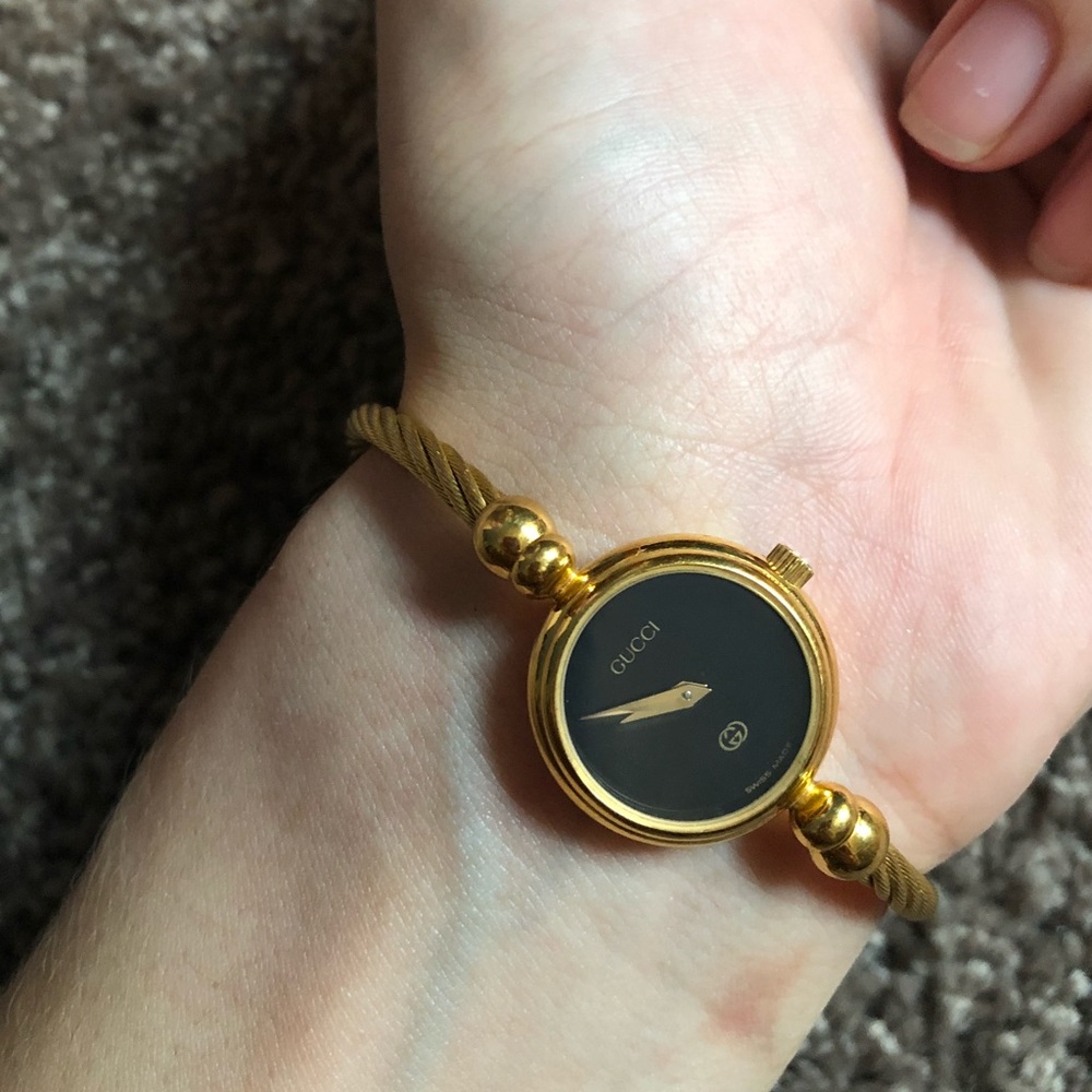 SOLD❌❌❌Gold Gucci Cord Watch